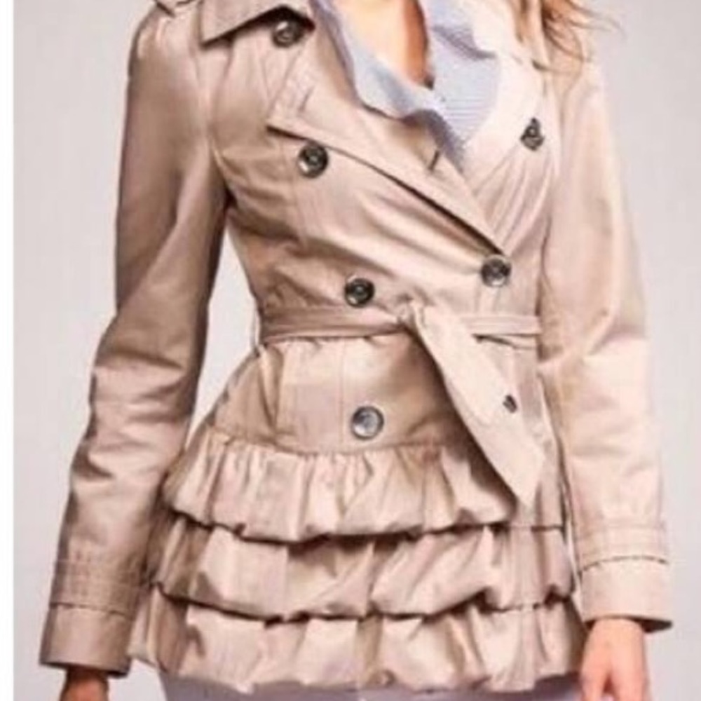 Express Raincoat/fall or spring
